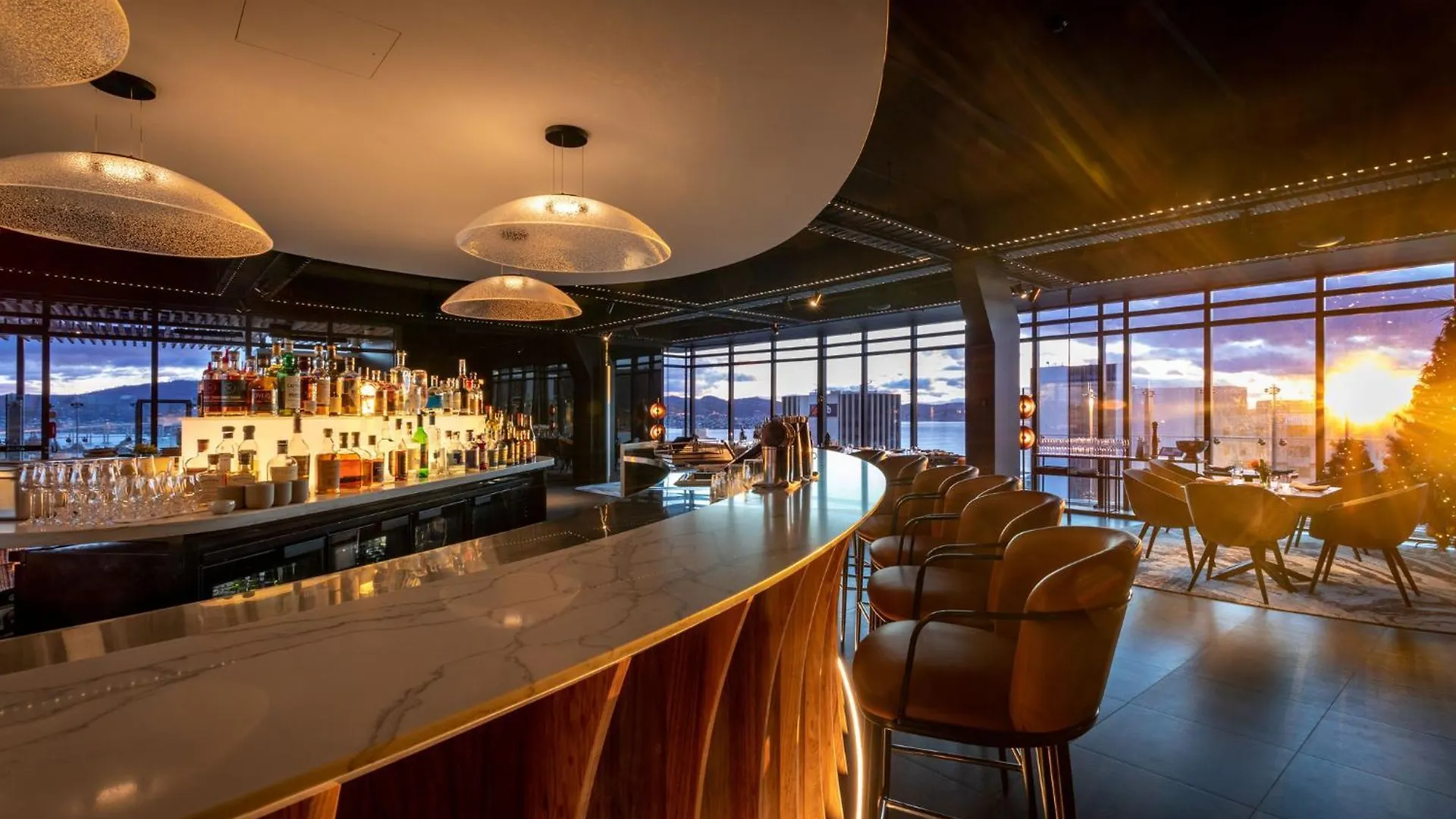 Отель Crowne Plaza Hobart By Ihg